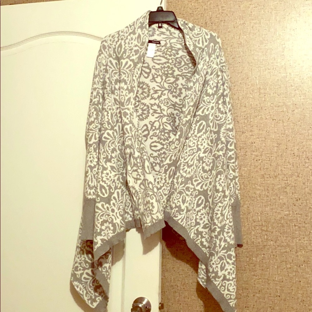 Maurices cardigan